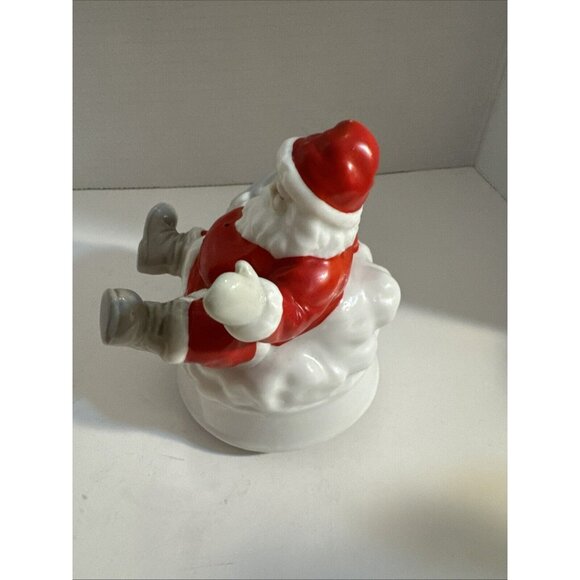 Vintage Handcrafted Musical Spinning Santa With Toy Bag E5 - Picture 2 of 11